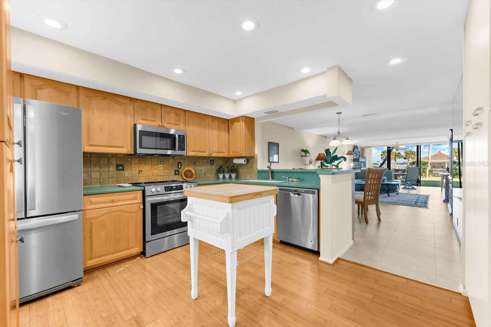 8897 MIDNIGHT PASS RD #105