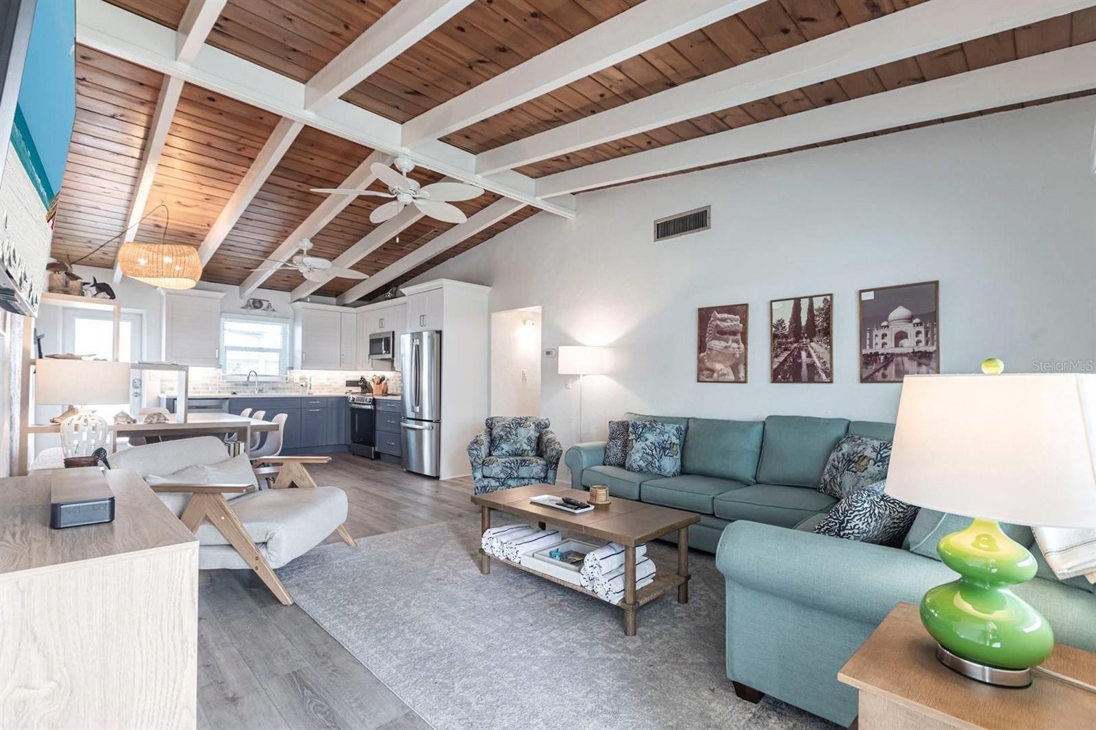 6006 MIDNIGHT PASS RD #44