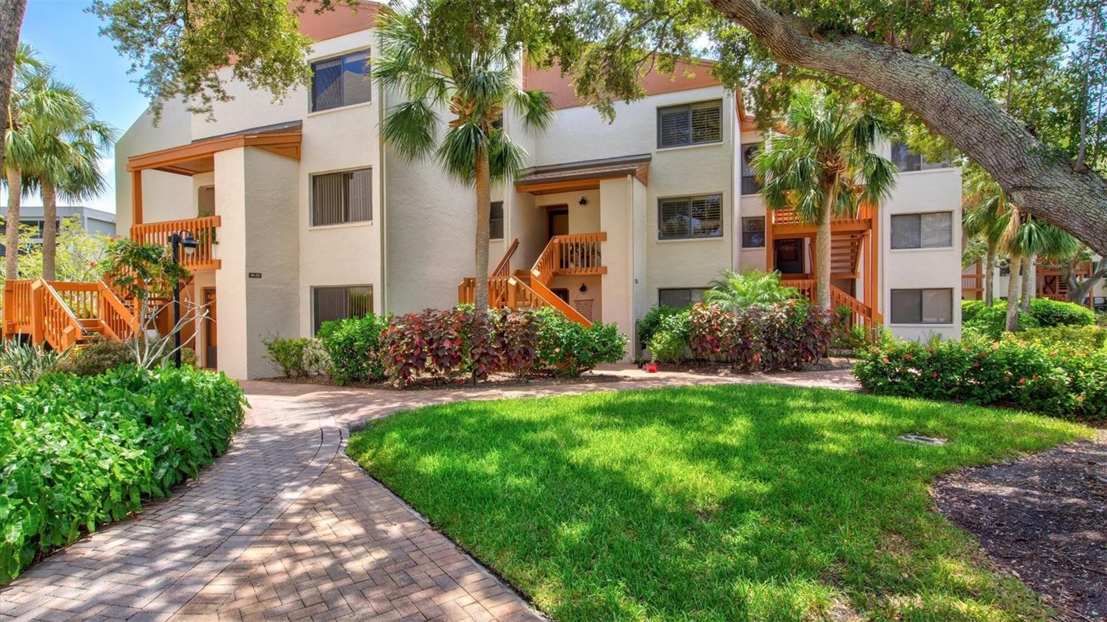 1700 COVE II PL #310