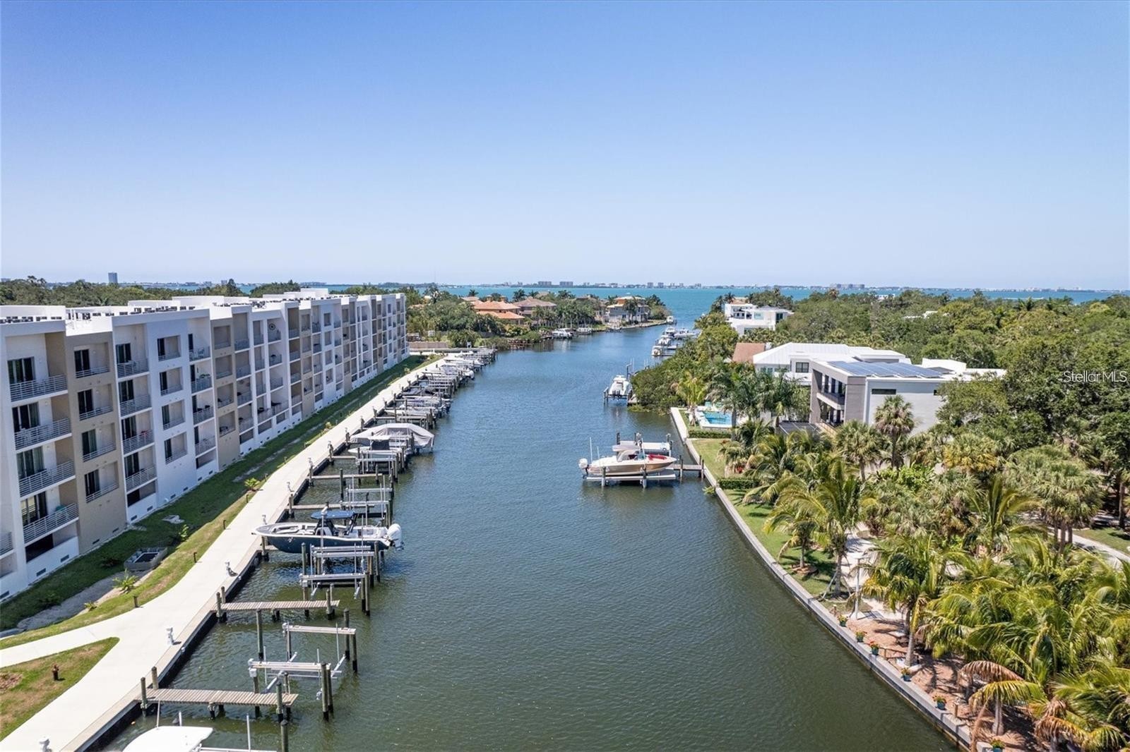 1703 N TAMIAMI TRL #B504