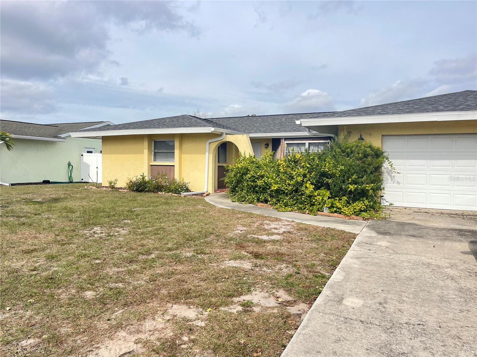 1115 SOUTHERN PINE LN