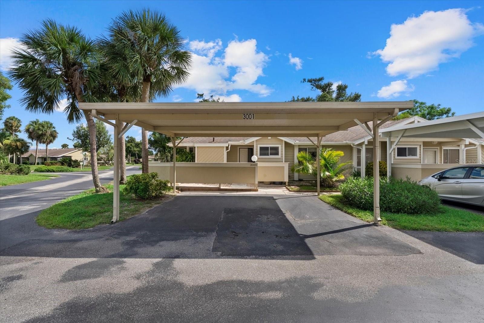 3001 SEAWIND CIR #10C