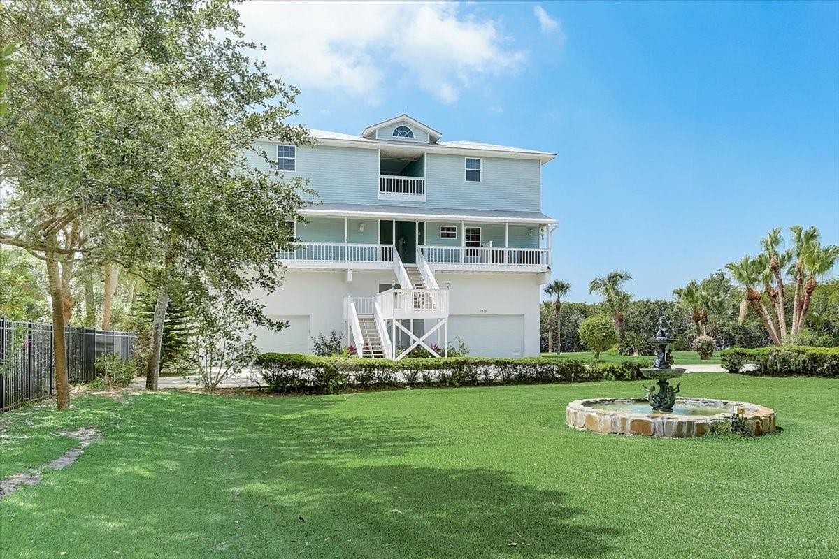 2424 BAY DR #2424/2426