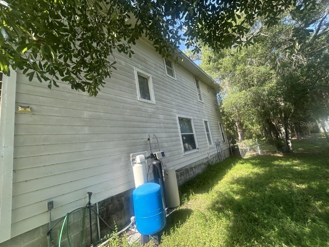 5610 MIDDLE AVE