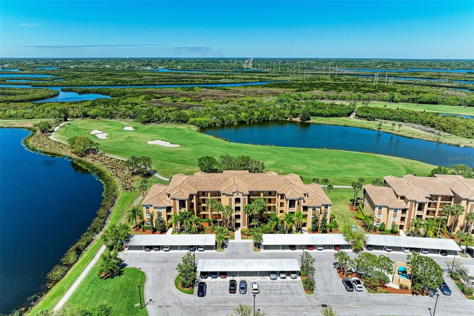 8105 GRAND ESTUARY TRL #403