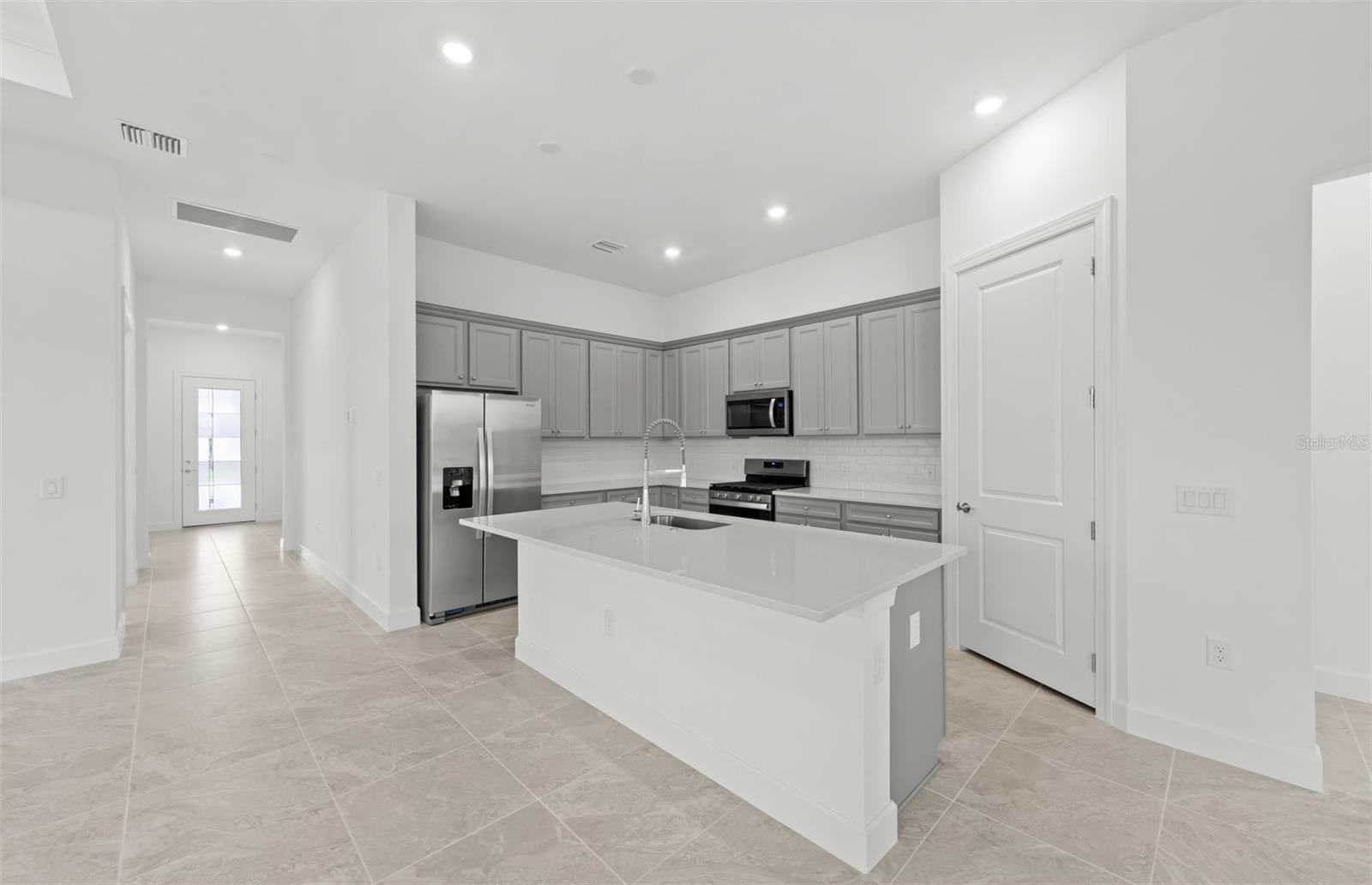 19611 INDIAN ROCK PL