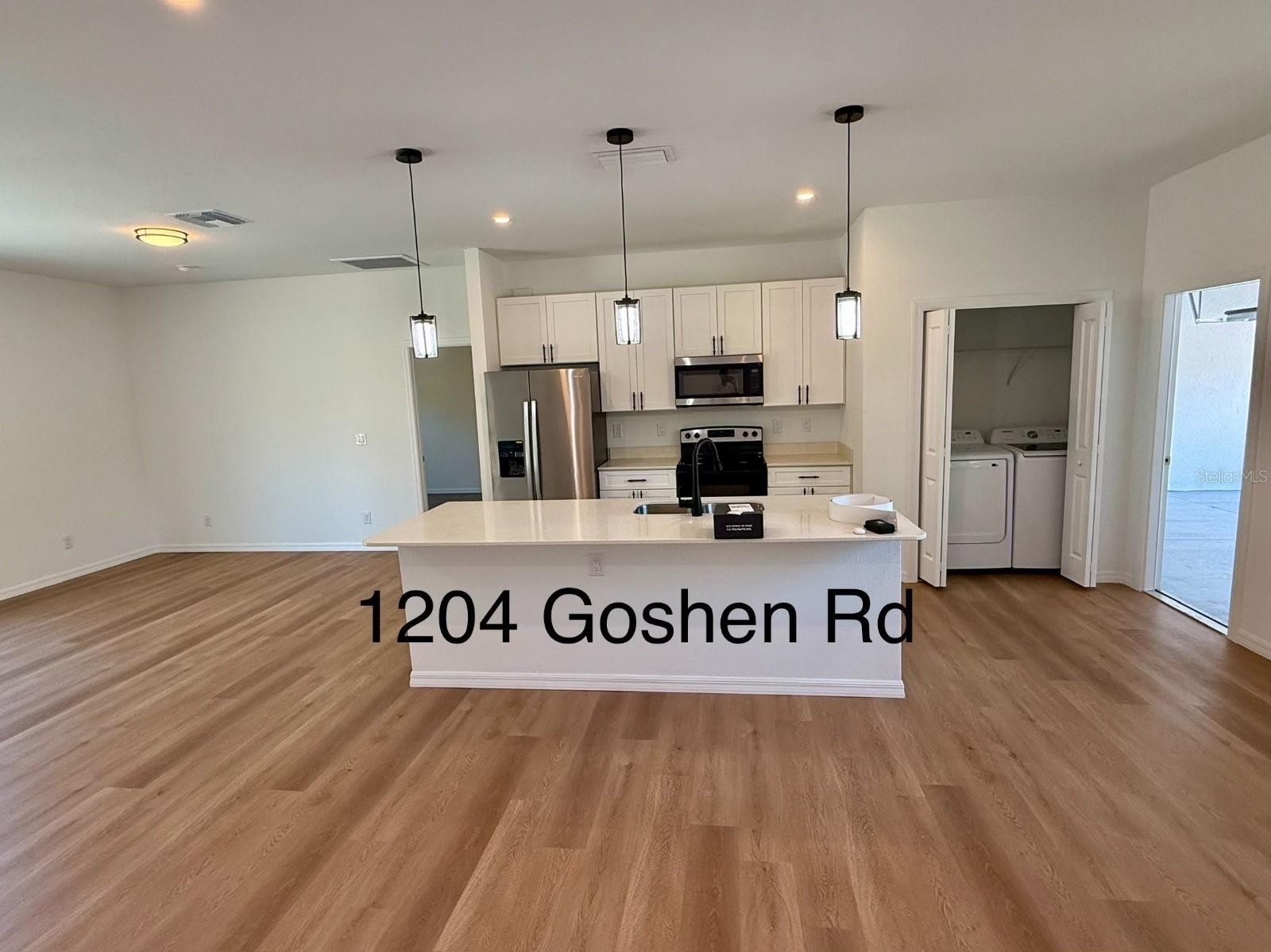 1204 GOSHEN RD