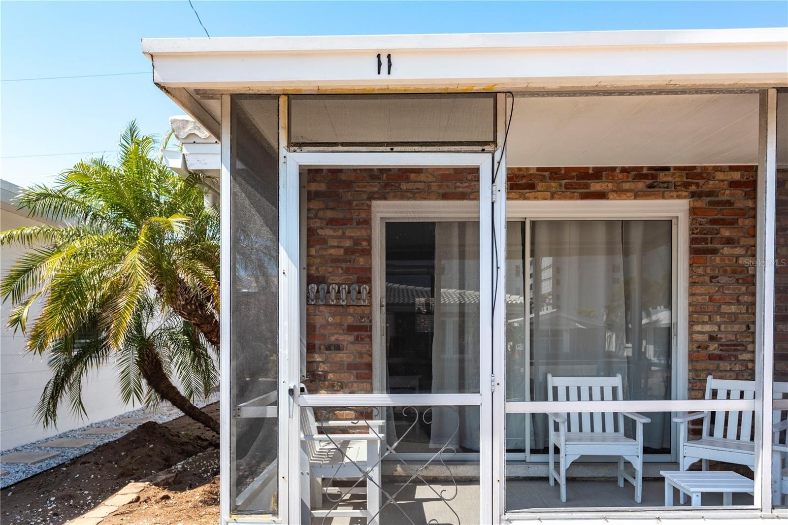 6020 MIDNIGHT PASS RD #11