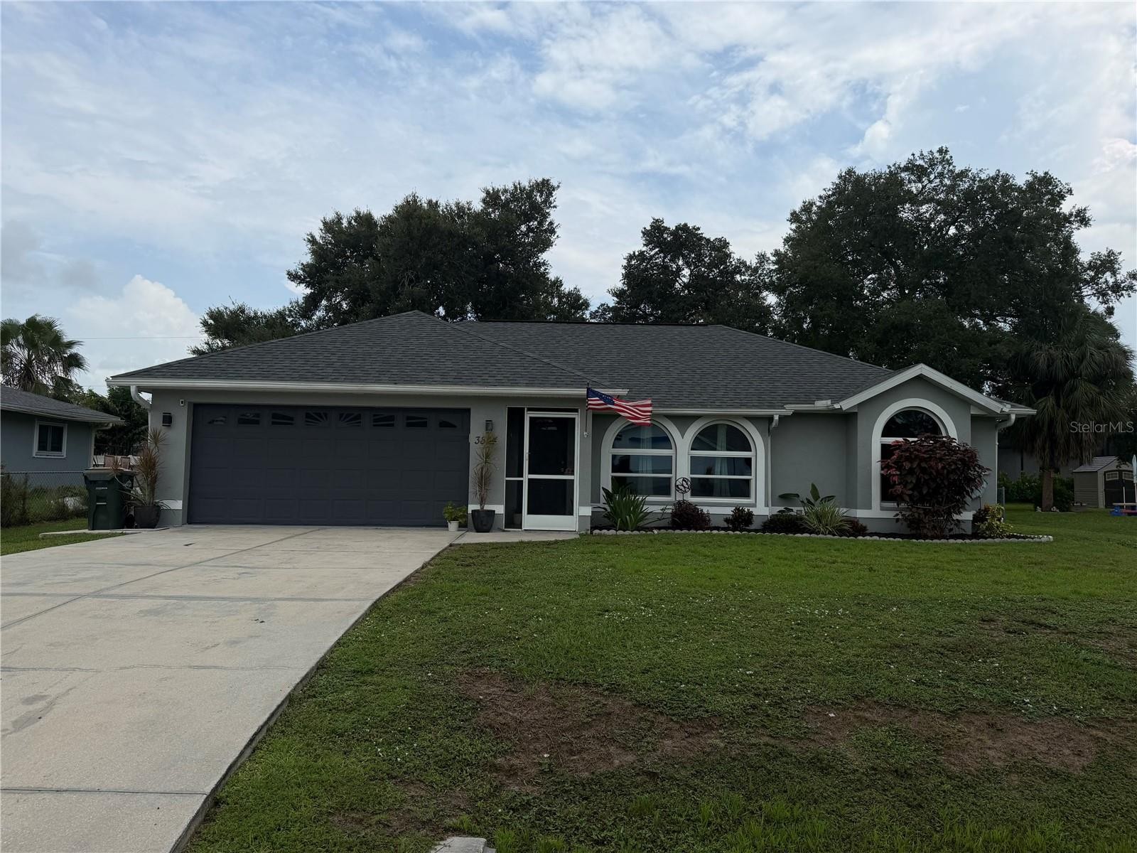 3824 HOLIN LN