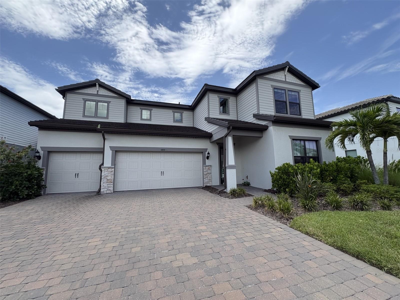 5855 SILVERSIDE PINE CT
