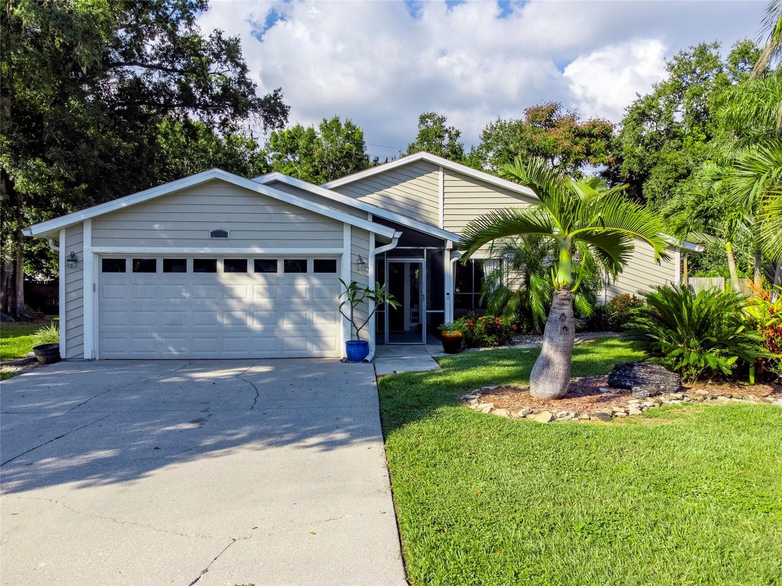 8108 Glenbrooke Pl Sarasota Florida 34243