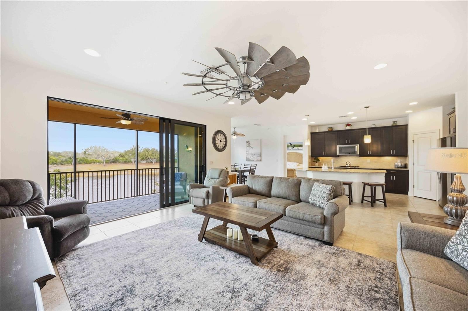 23113 BANBURY WAY #202