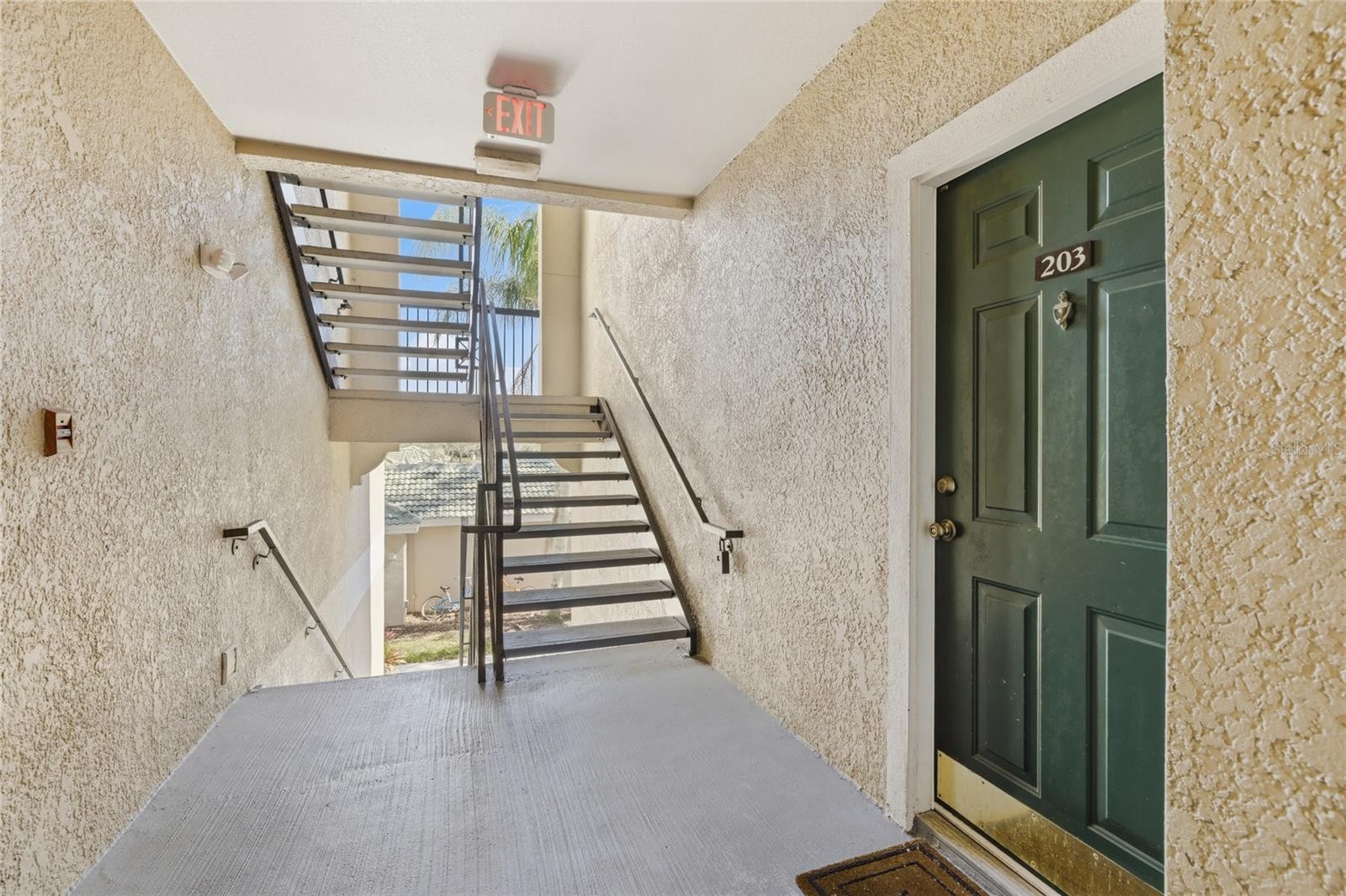 5110 NORTHRIDGE RD #203