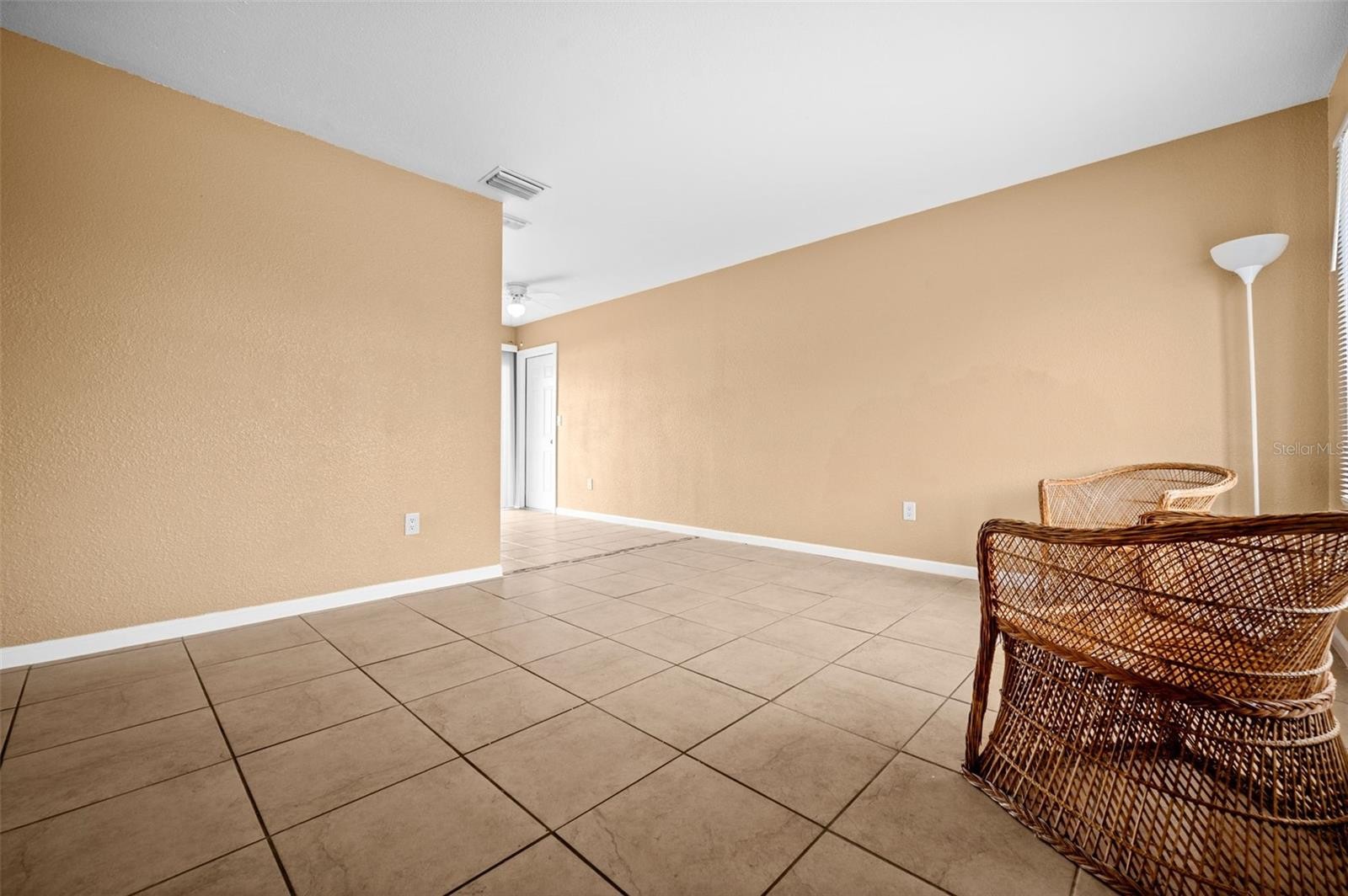 5083 ESCALANTE DR