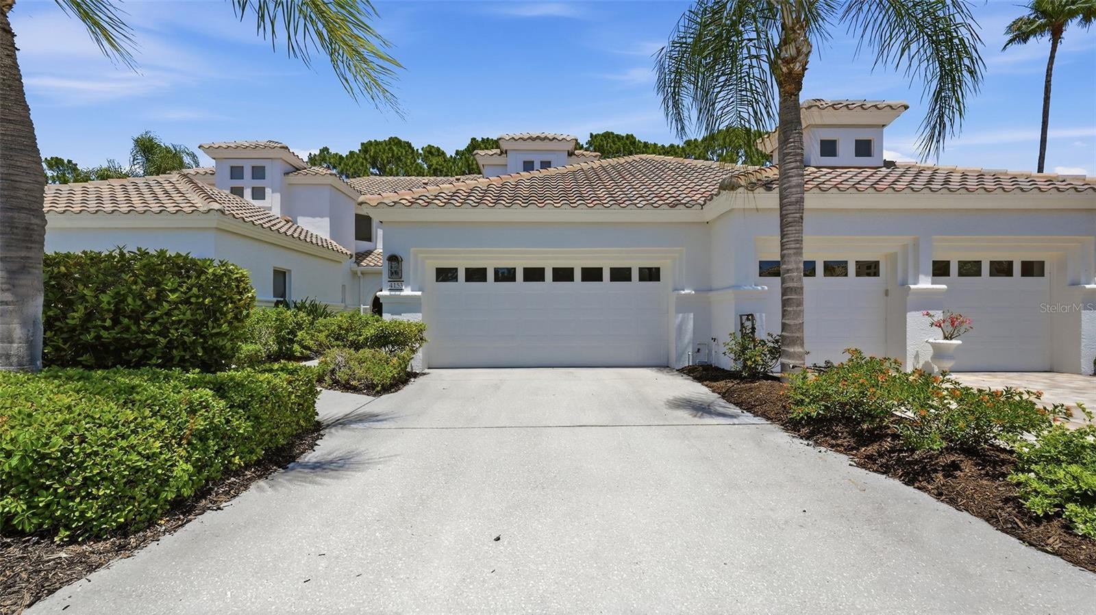 4153 ENTRADA CT