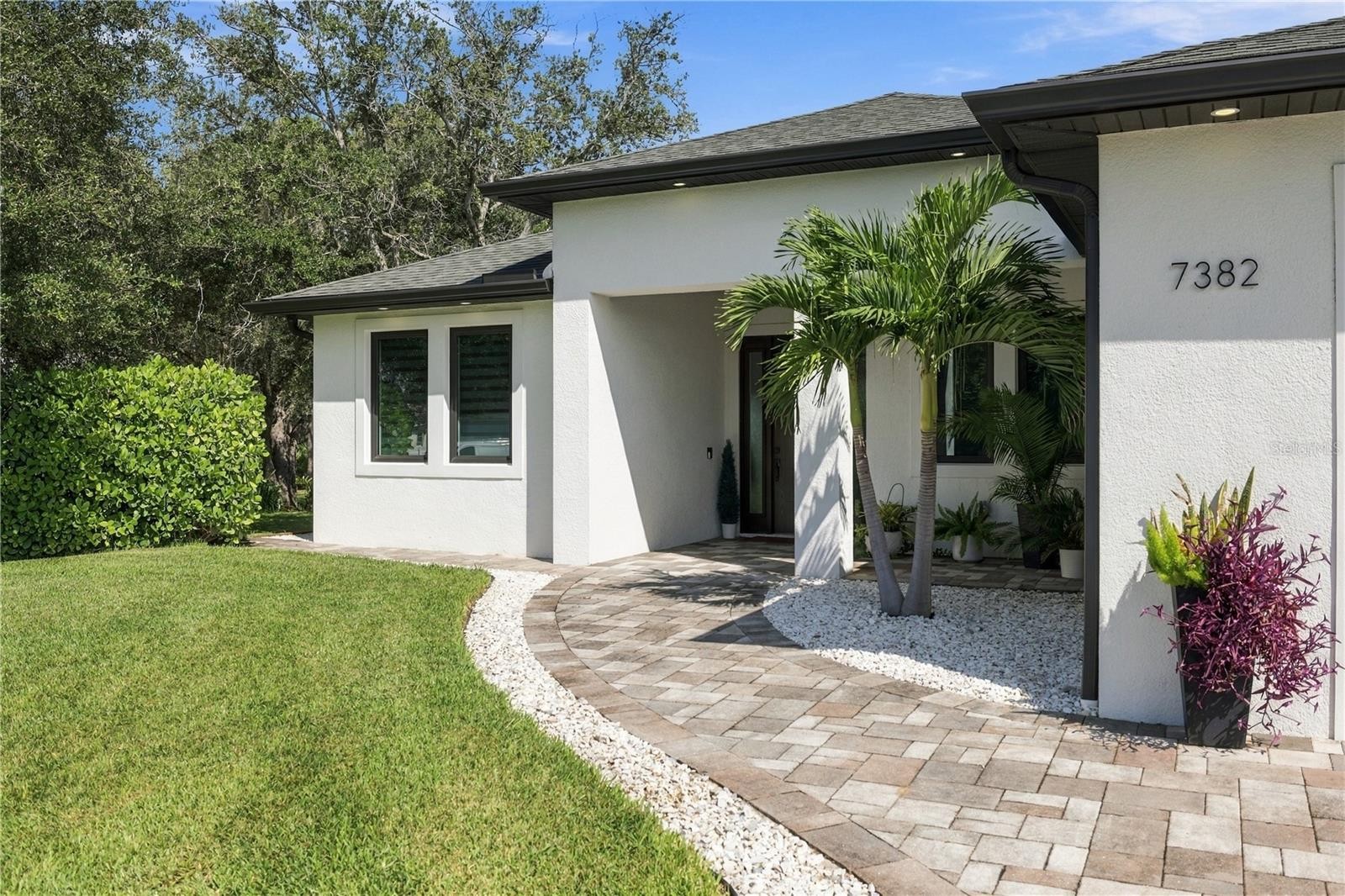 7382 PERENNIAL RD