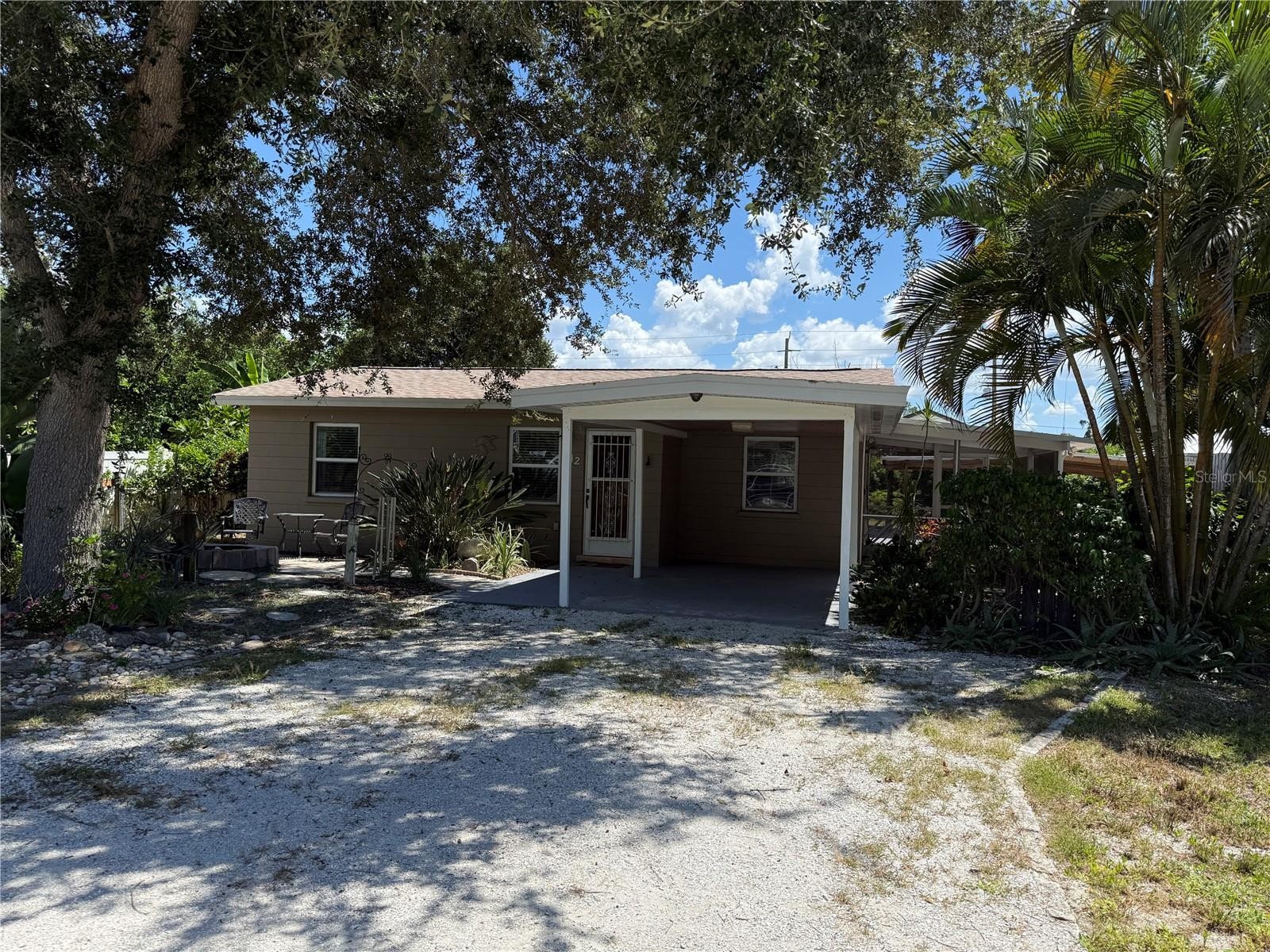 412 RIVER BLVD S