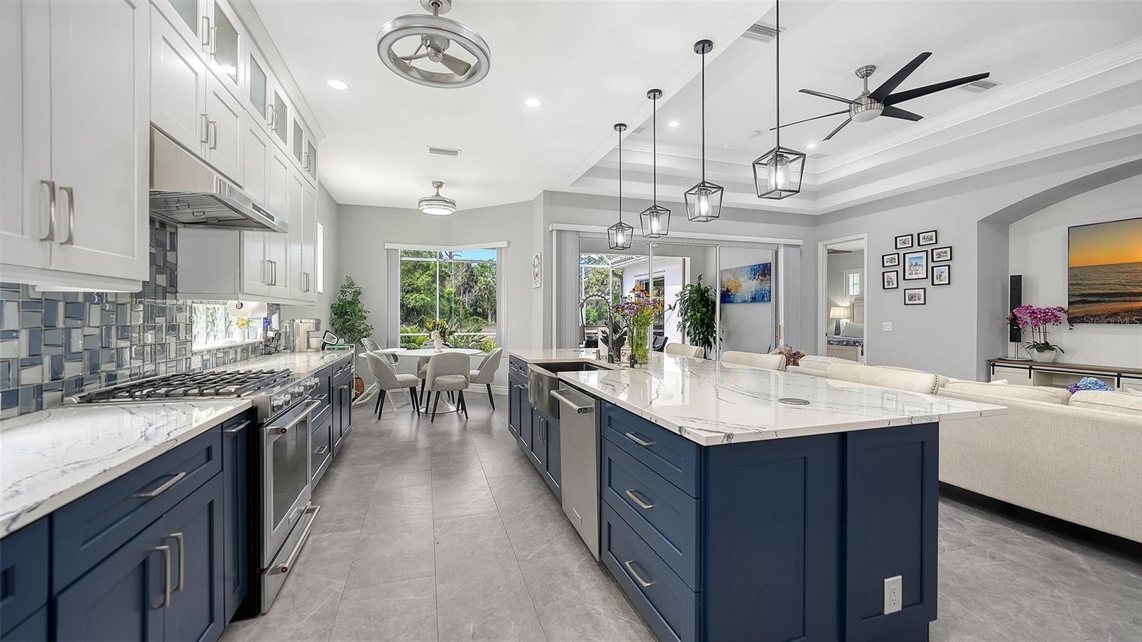 9000 WILLOW BROOK DR