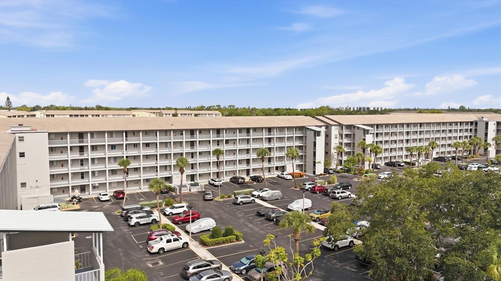 3446 LAKE BAYSHORE DR #416