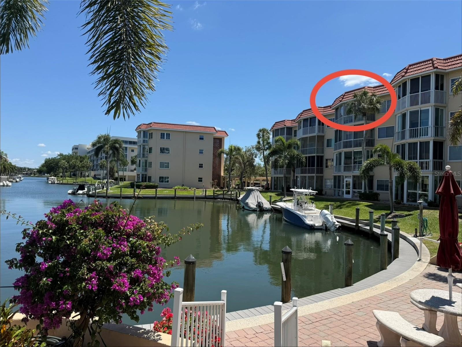 1215 S PORTOFINO DR #406
