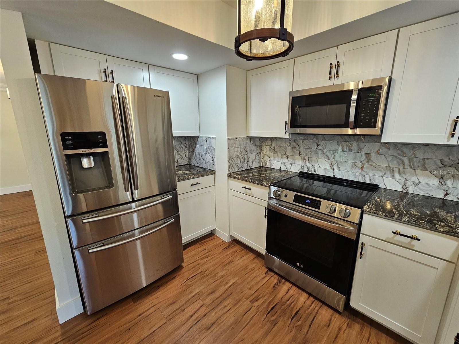 659 N JEFFERSON AVE #659