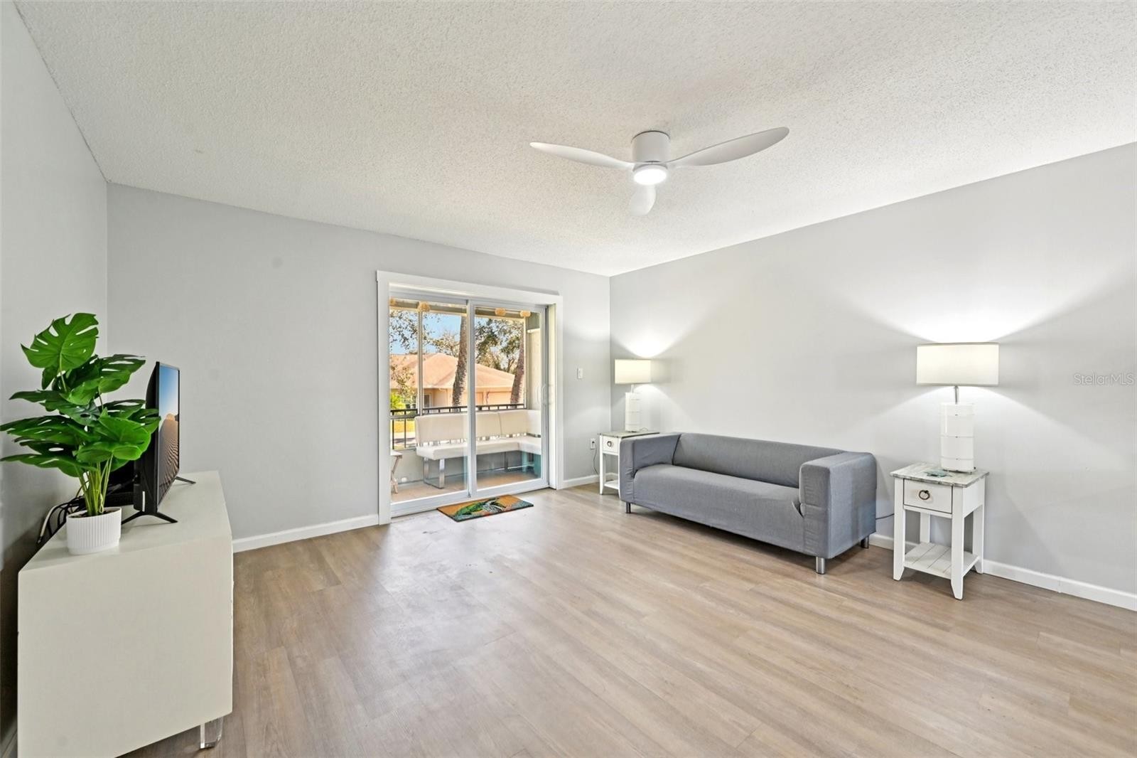 2727 75TH ST W #9A12