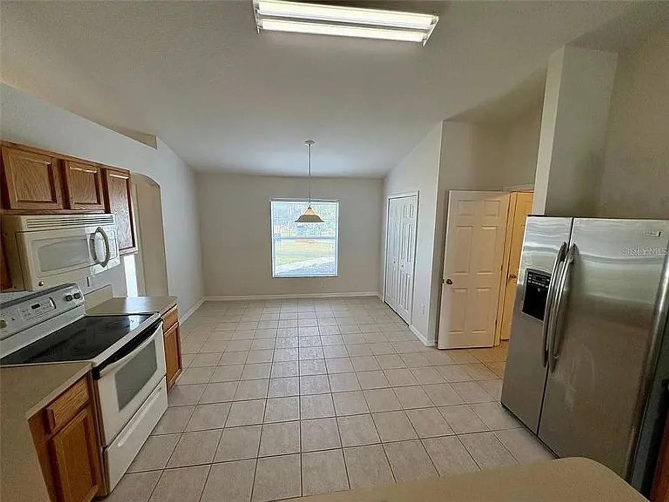 2399 ORACLE LN