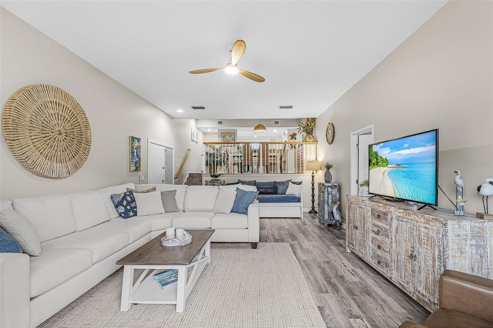 1135 LAKE HOUSE CIR #C115