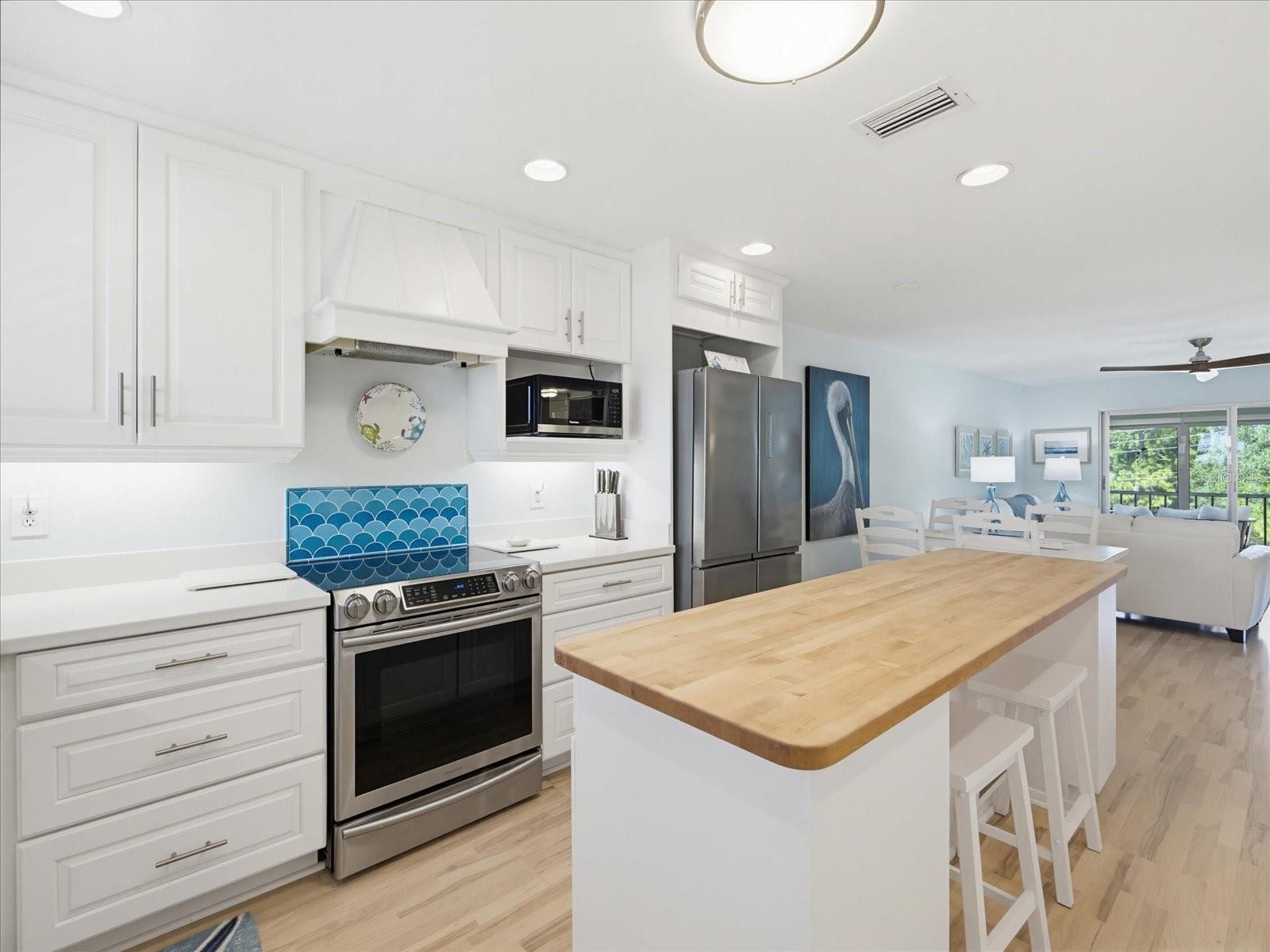 101 PARK BLVD S #307