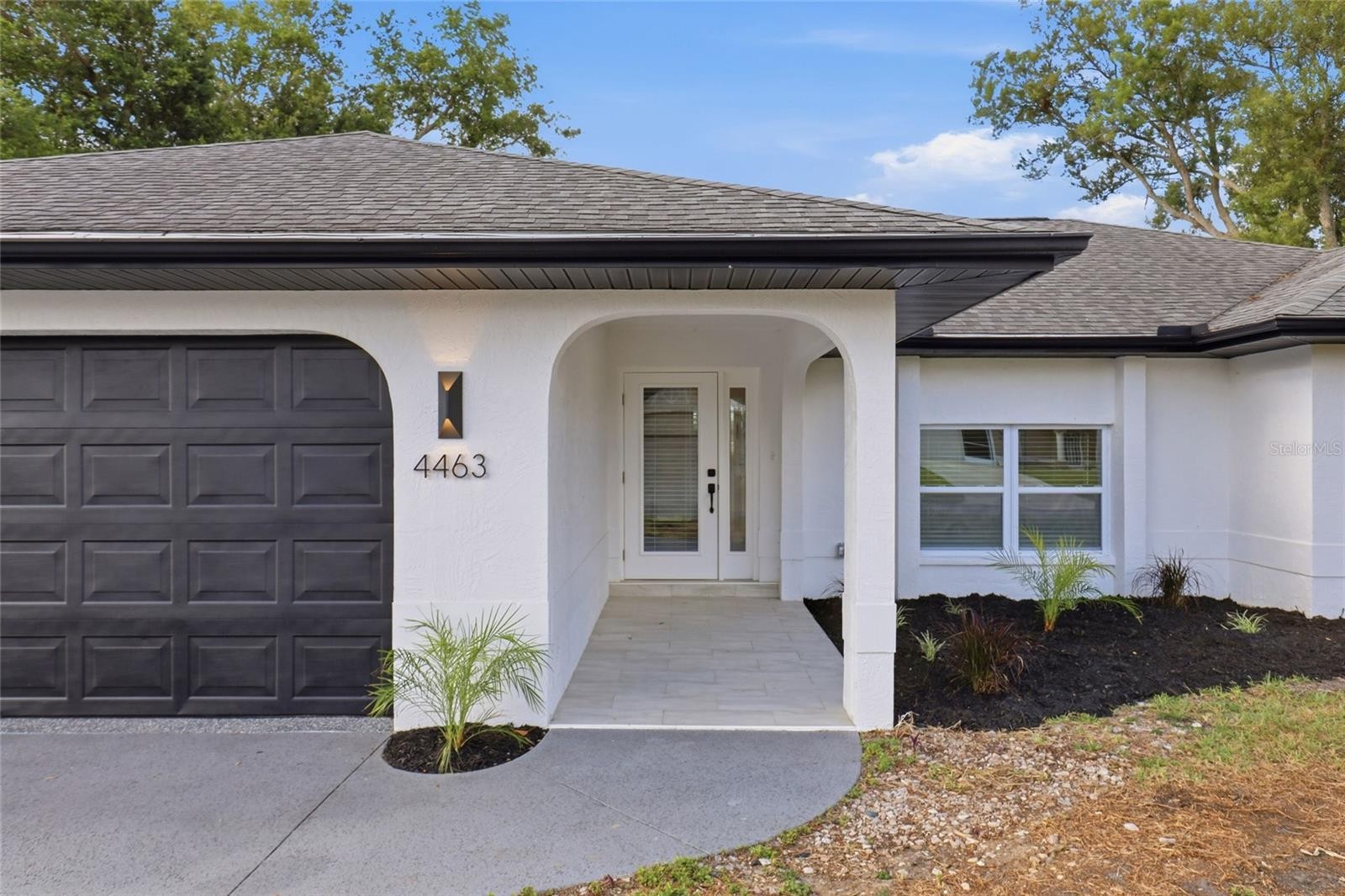 4463 PERSIAN LN