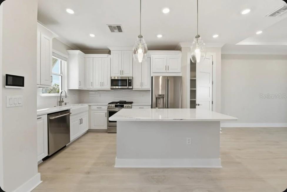 4052 SANTA CATERINA BLVD #10102
