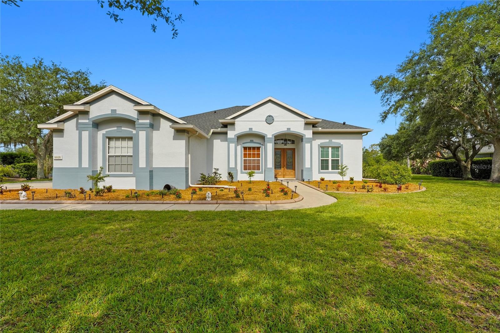 8018 SNOWY EGRET PL