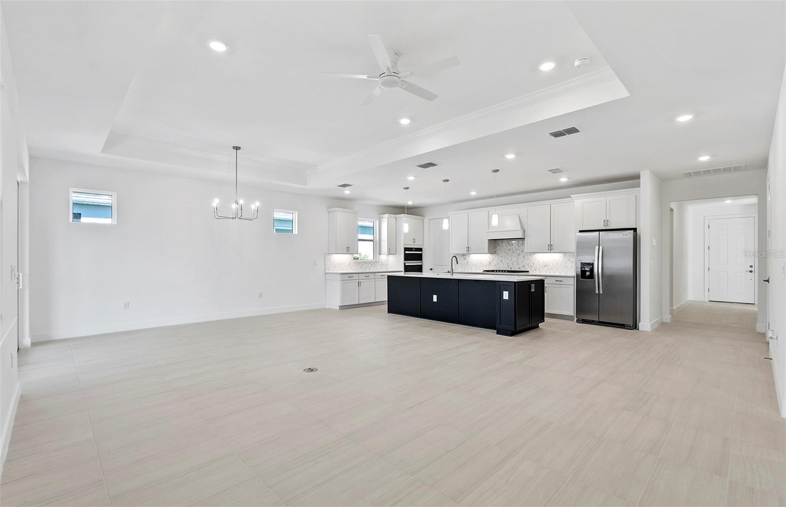 1832 SILVER SHORES BLVD