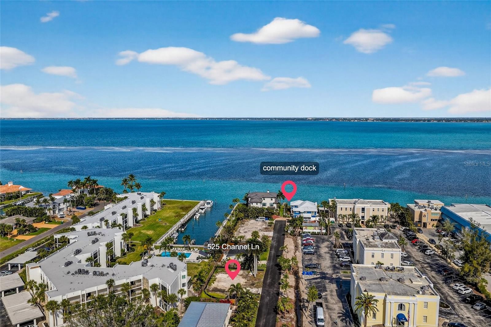 525 CHANNEL LN