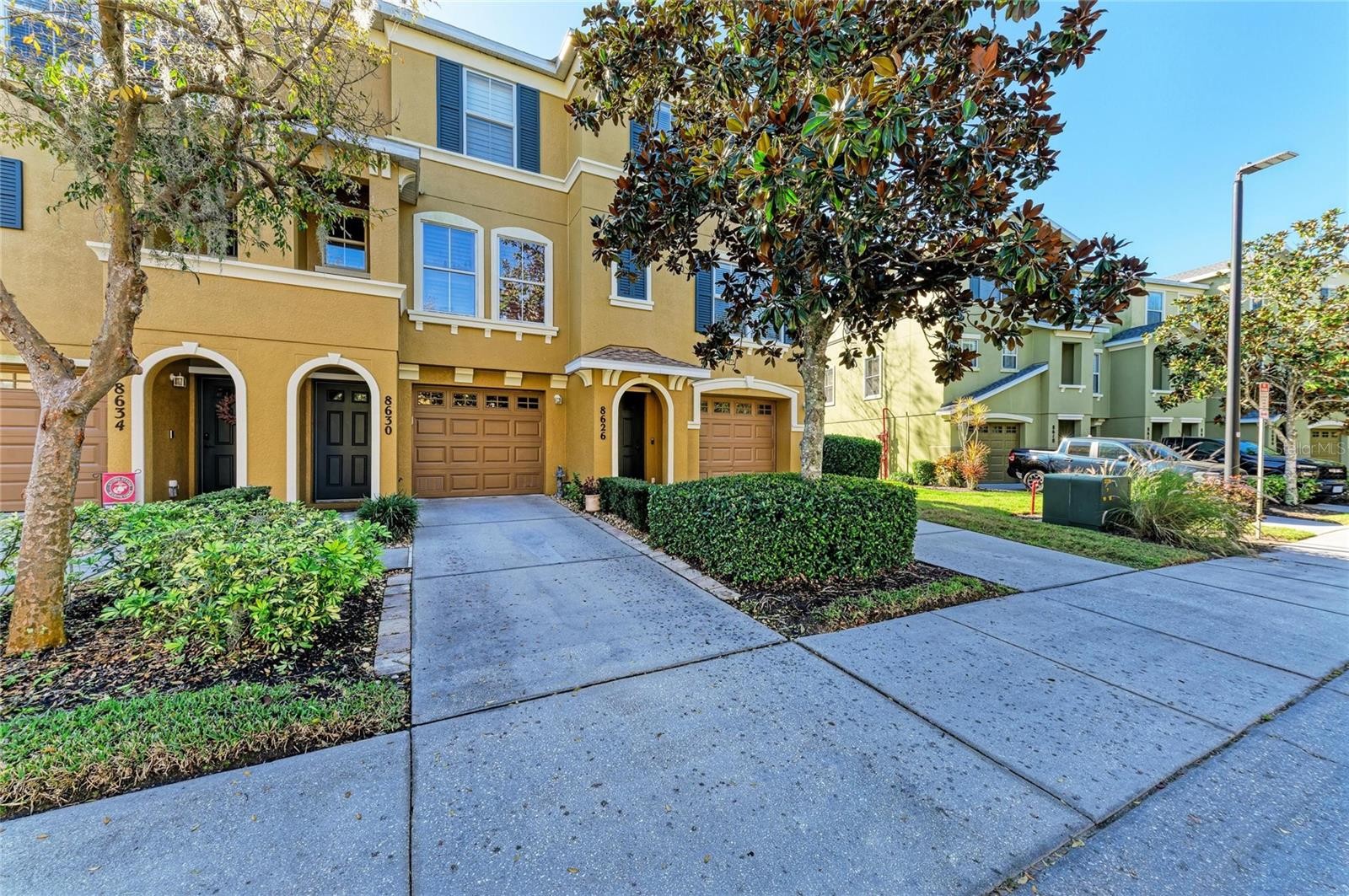 8626 MAJESTIC ELM CT