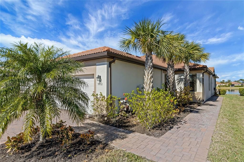 9912 HAZE DR
