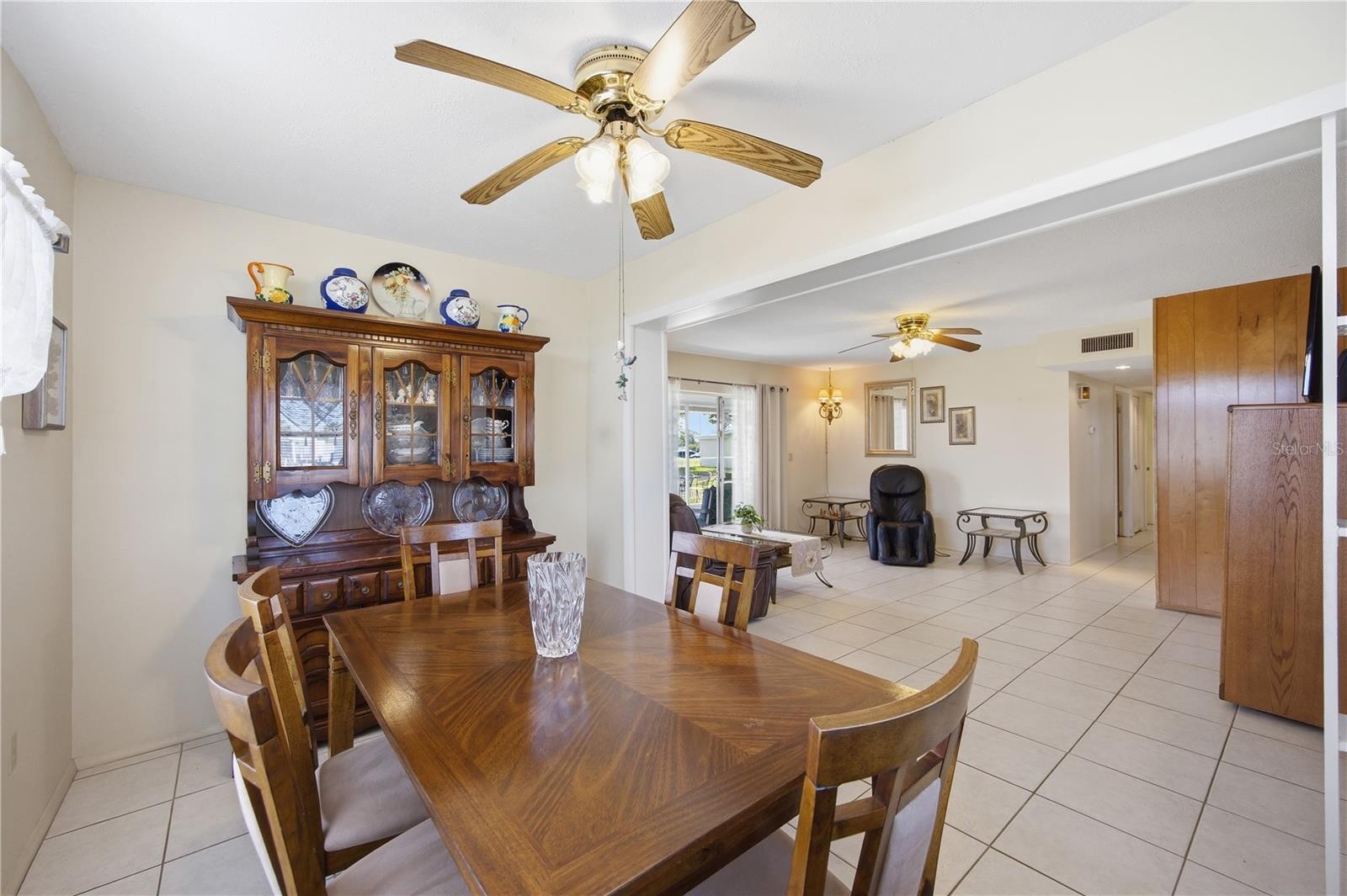 6408 PAN AMERICAN BLVD