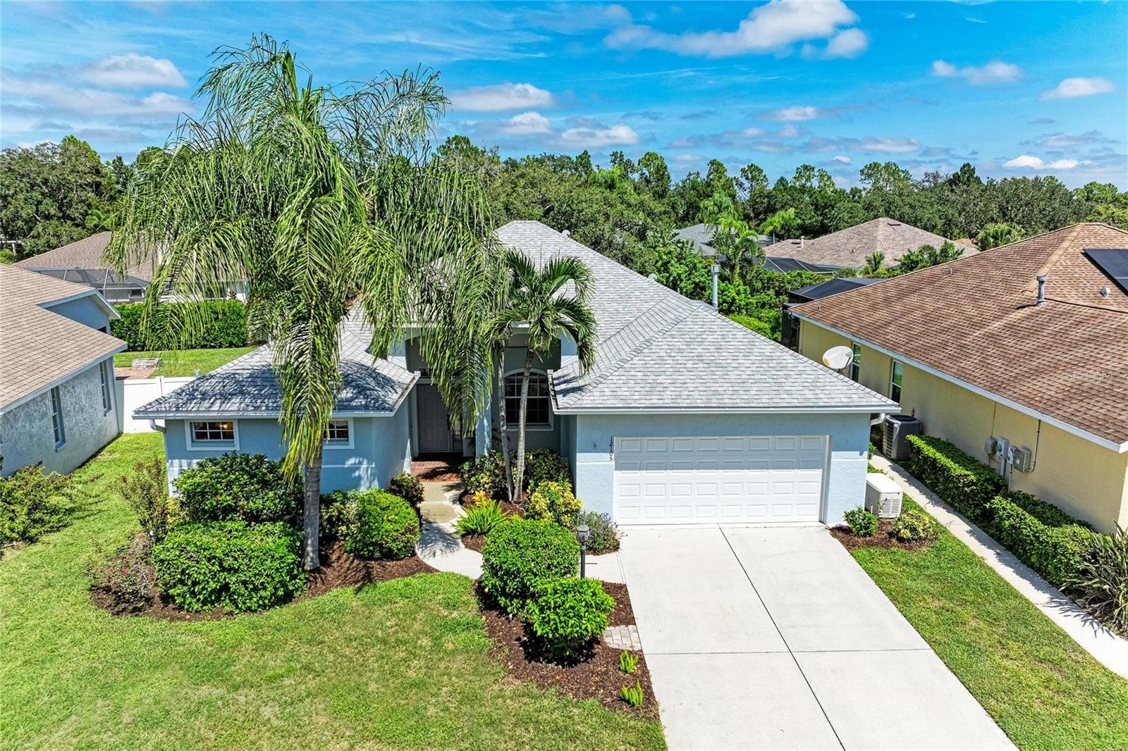 12105 BEEFLOWER DR