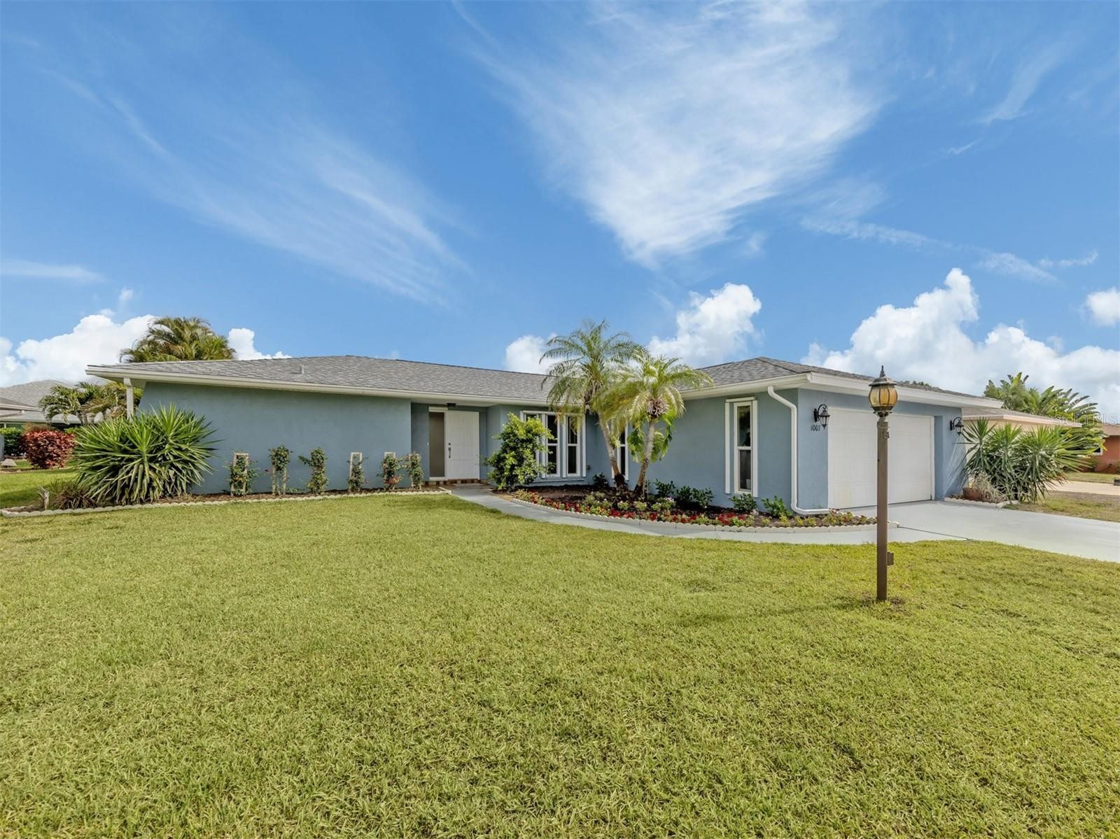 1007 RIVER OAKS CT