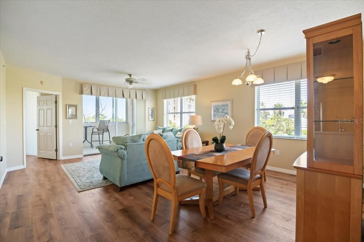 2625 TERRA CEIA BAY BLVD #206