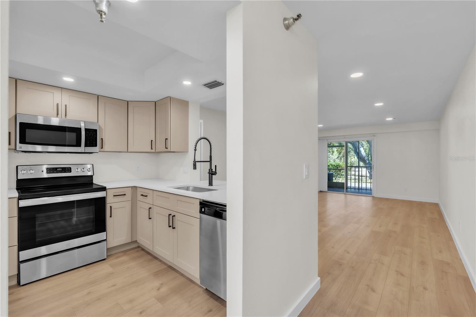 6304 POINTE WEST BLVD #A107