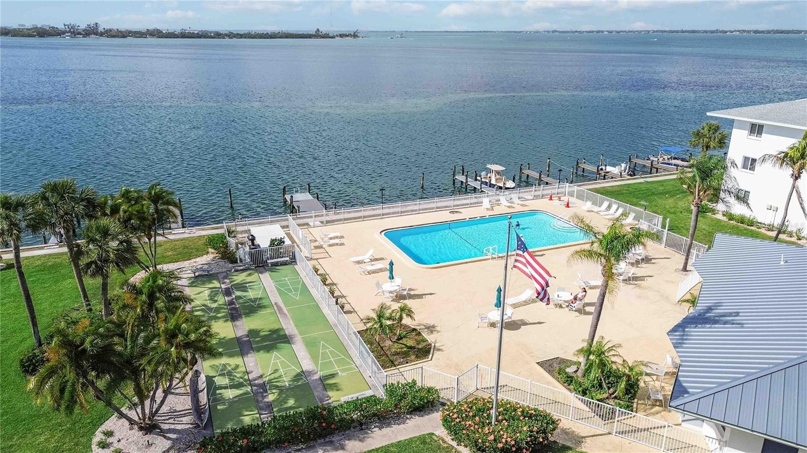 769 JOHN RINGLING BLVD #2