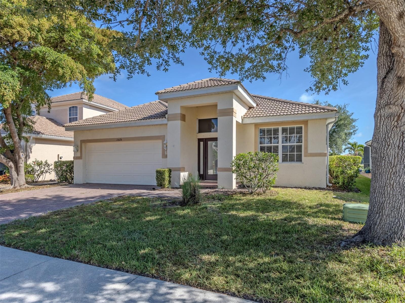 11626 DANCING RIVER DR