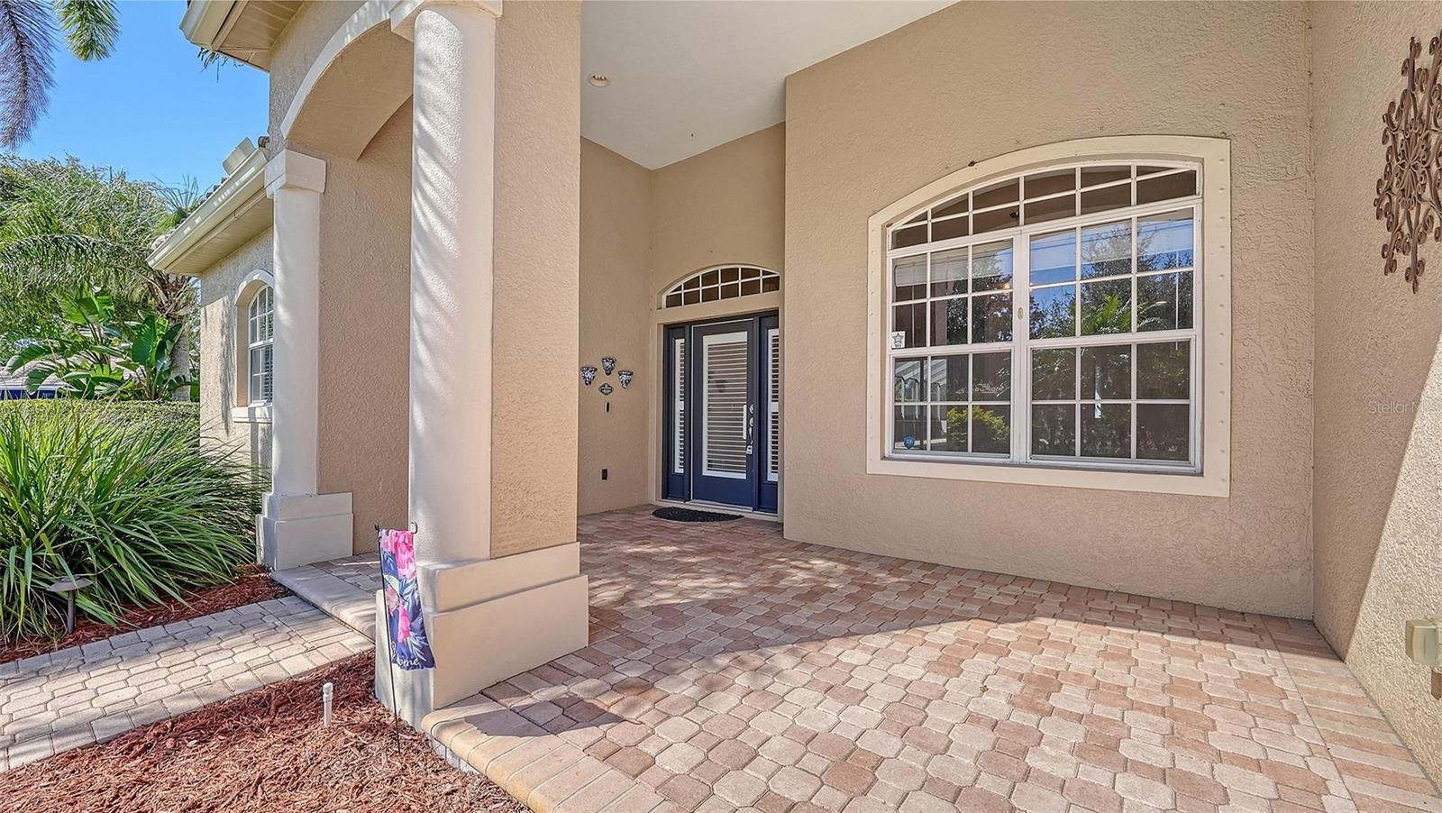 819 GOLDEN POND CT