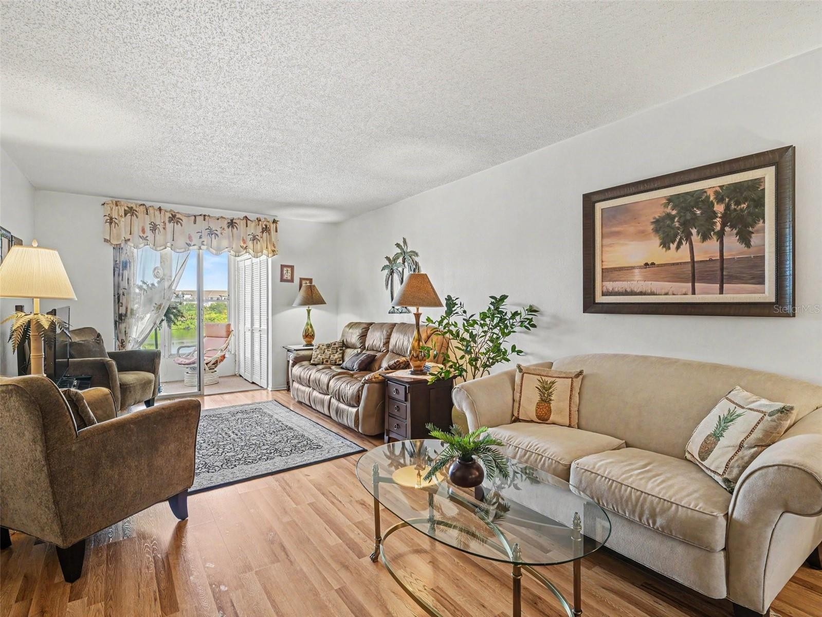 3785 LAKE BAYSHORE DR #H-405
