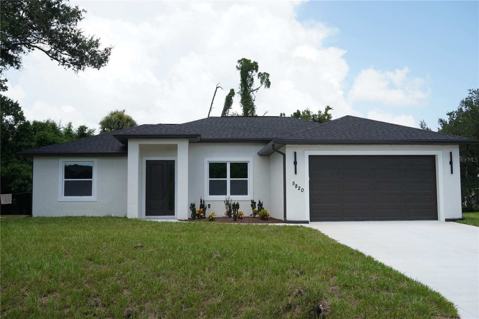 5820 BRICKELL DR