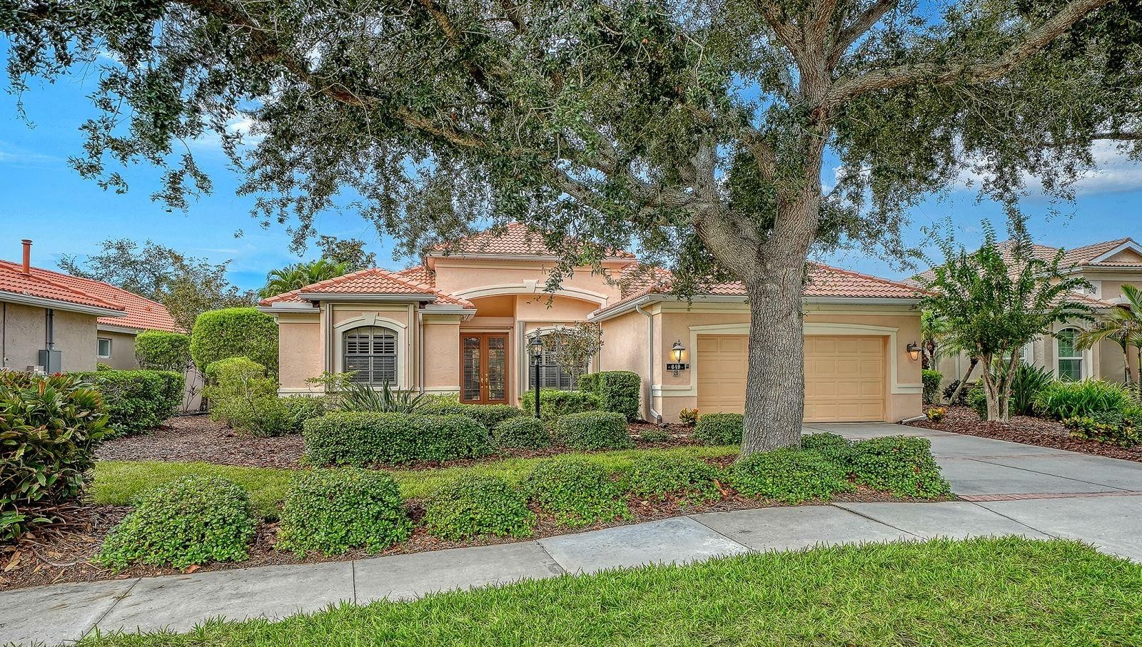 649 CRANE PRAIRIE WAY
