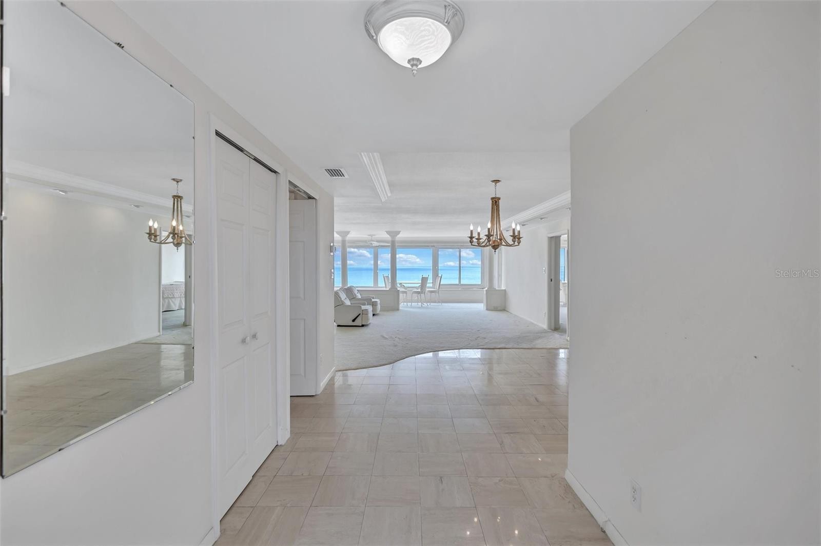 6140 MIDNIGHT PASS RD #904