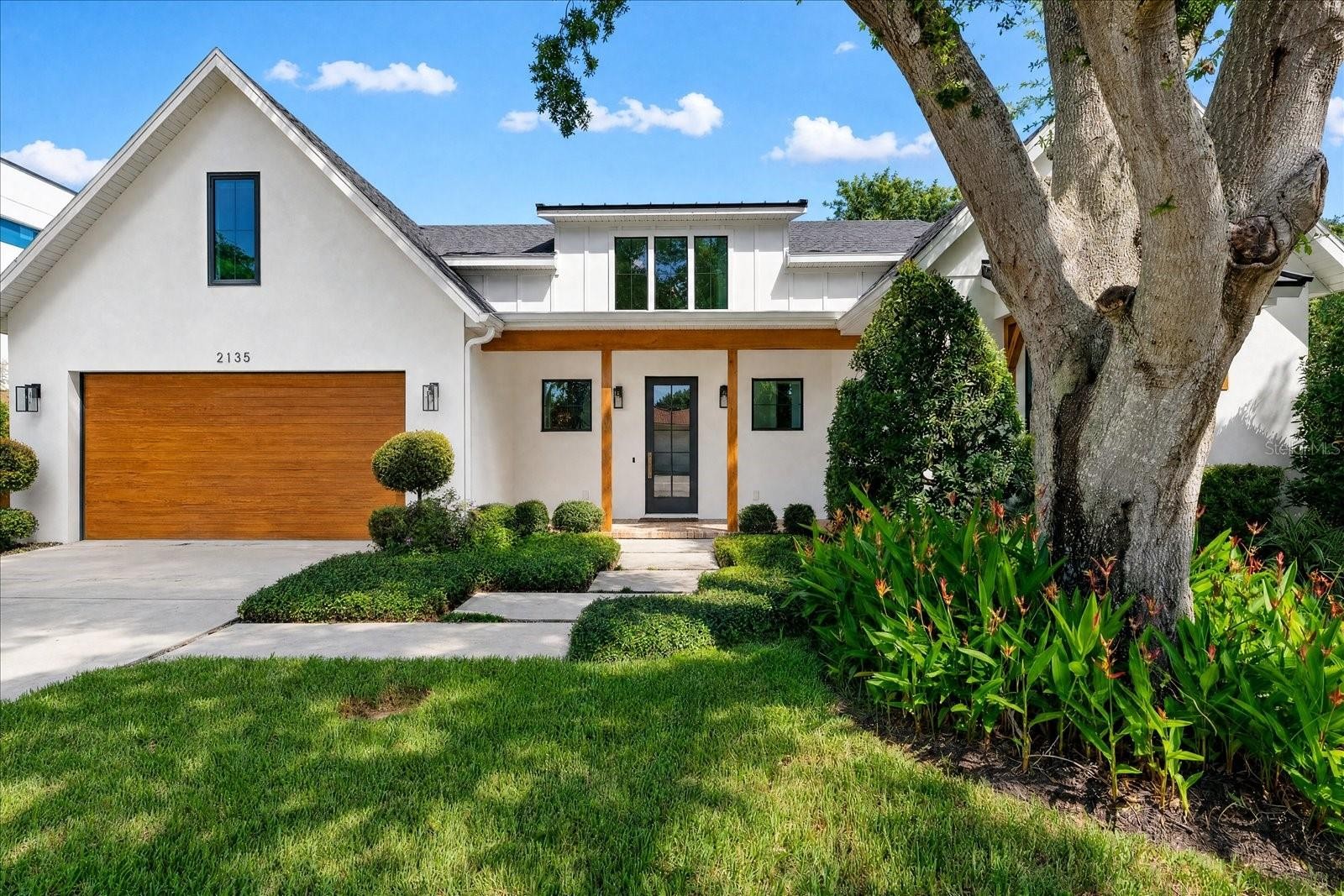 2135 DATURA ST