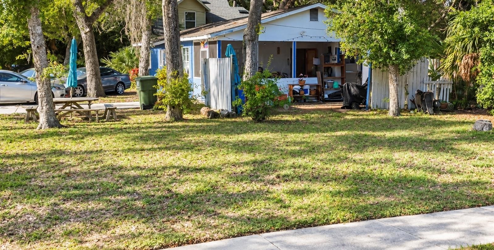2018 S JEFFERSON AVE